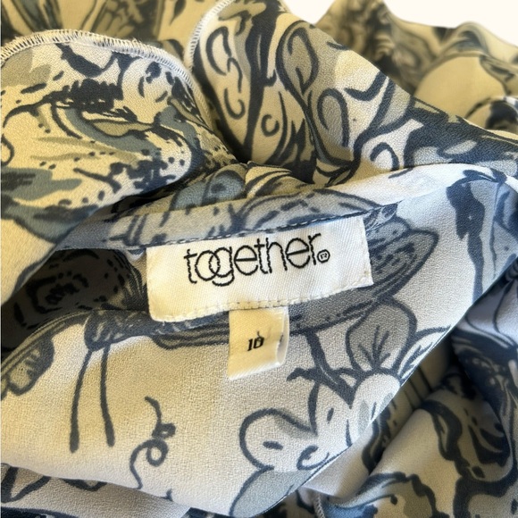 Together Blue Butterfly Ruffle Blouse | Size 10 Shell Buttons - Picture 5 of 6